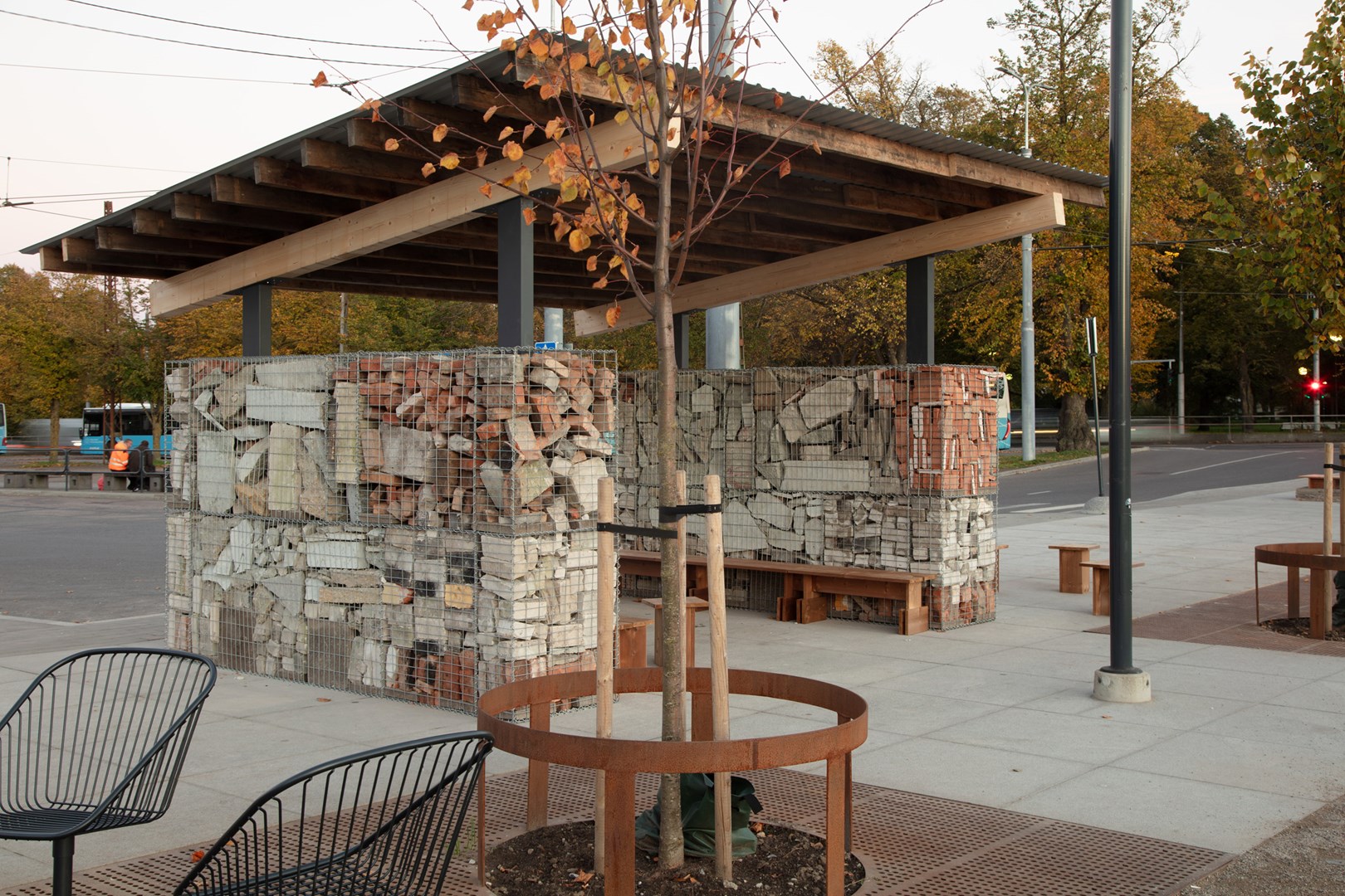 No Time to Waste（公交站台）丨爱沙尼亚-9