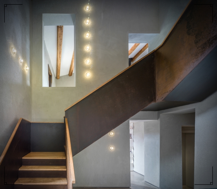 石头房子的改造及室内设计-23