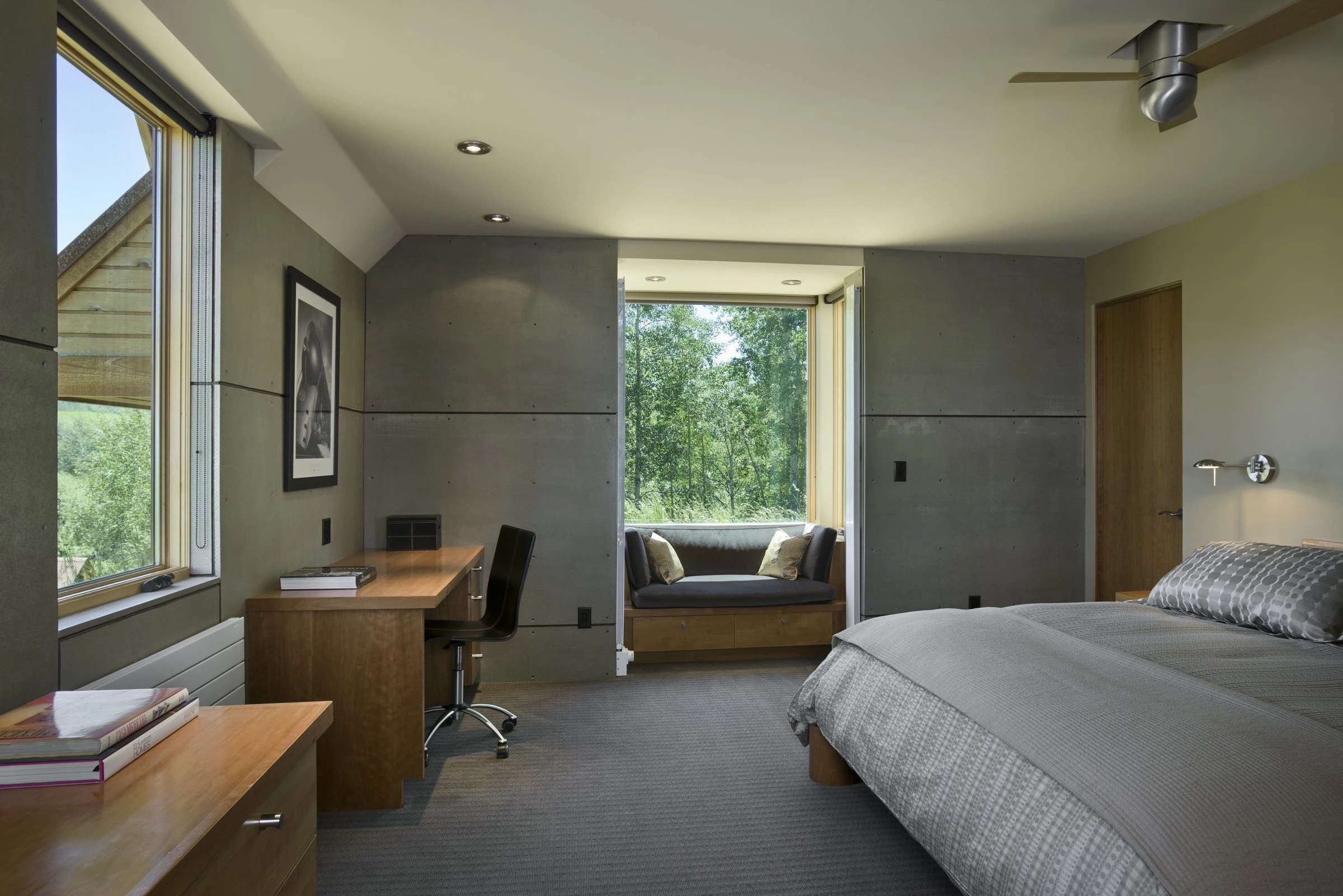 翻新改造的现代家庭别墅-32