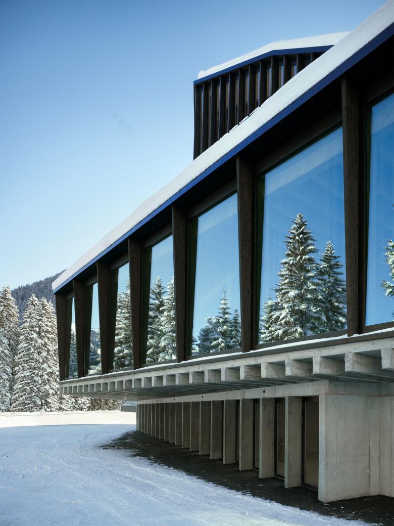 Marques Architekten AG丨Eisstadion Davos丨瑞士-2