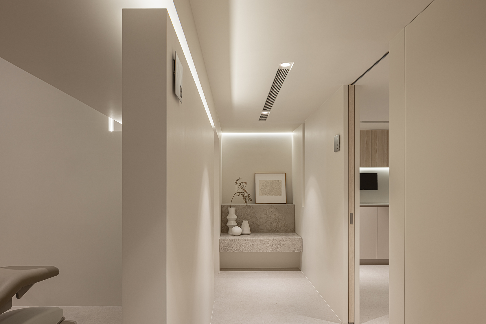 重塑空间,轴线与人的关係,打造艺廊般的牙医诊所丨大向设计Dimension Design-32