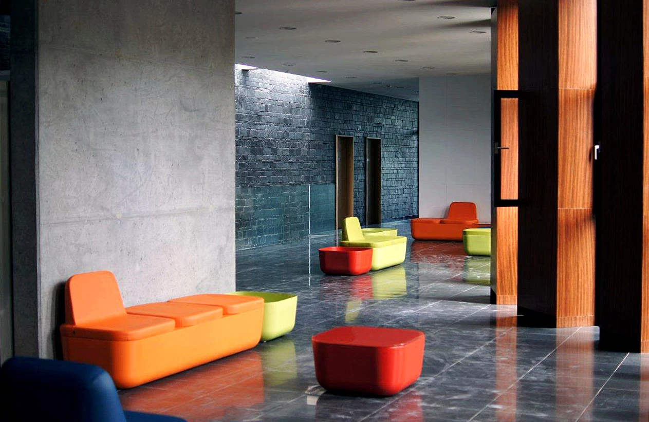 波兰比亚利斯托克教育建筑的现代演绎-21