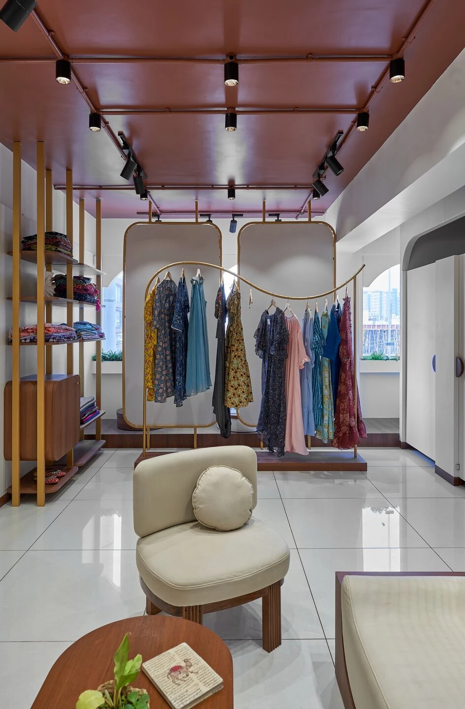 Reviving Elegance 时尚服装店室内设计丨印度丨Ingenious Studio-35