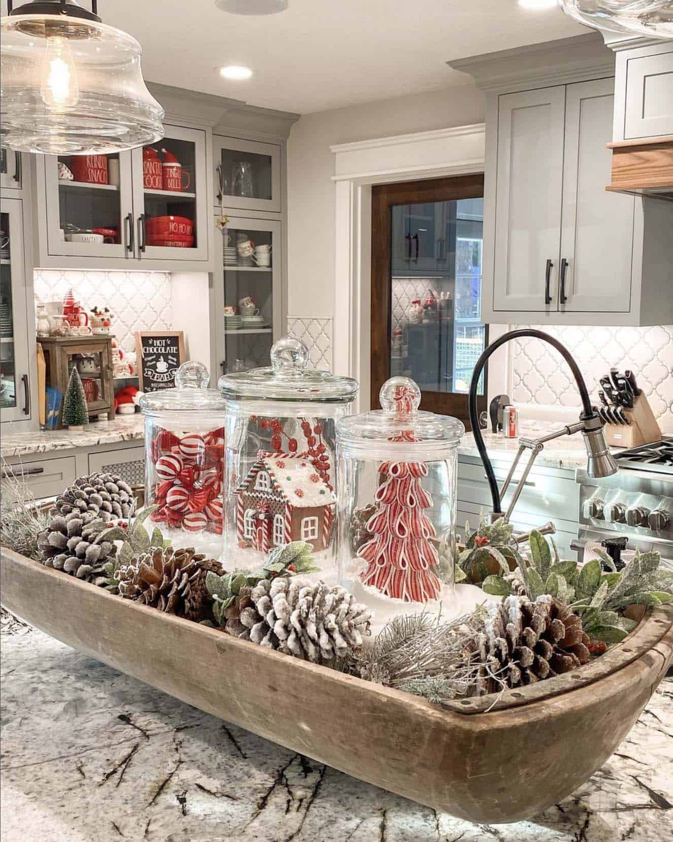 Wishing You A Very Merry Christmas: 80 Decorating Ideas To Inspire-6