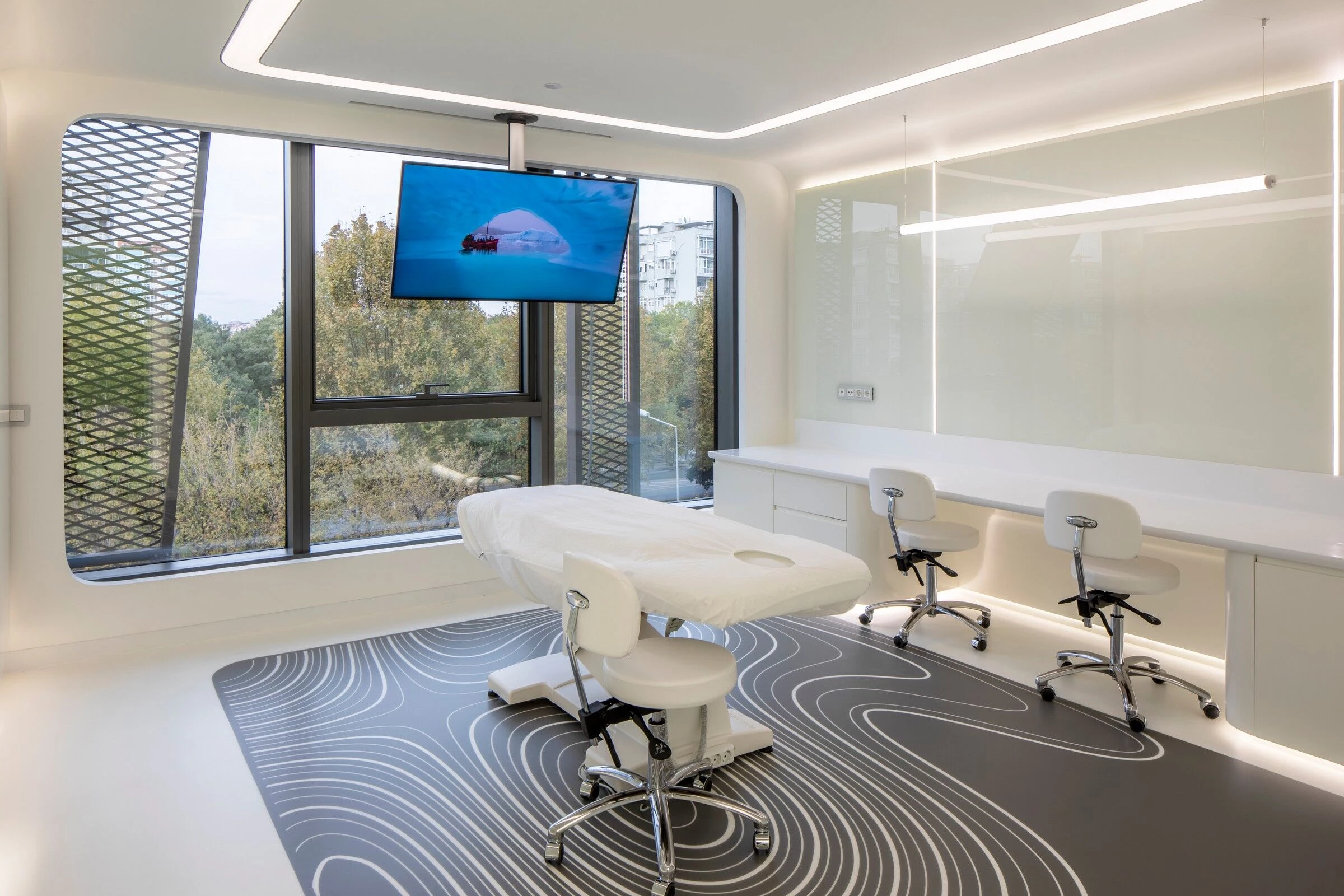 Hair of Istanbul Hair Transplant Clinic-27