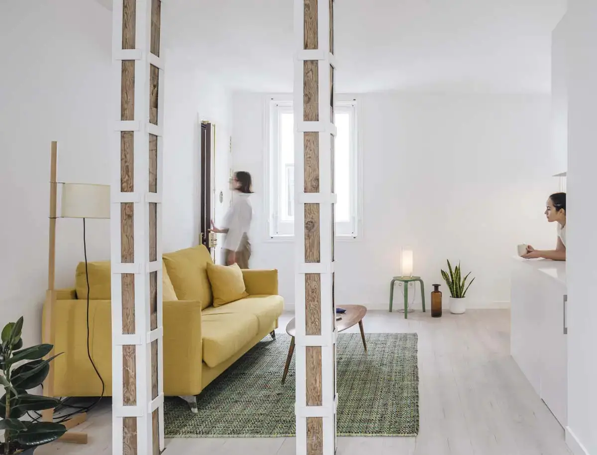 白色迷你 loft | 马德里设计师的极简之作-1