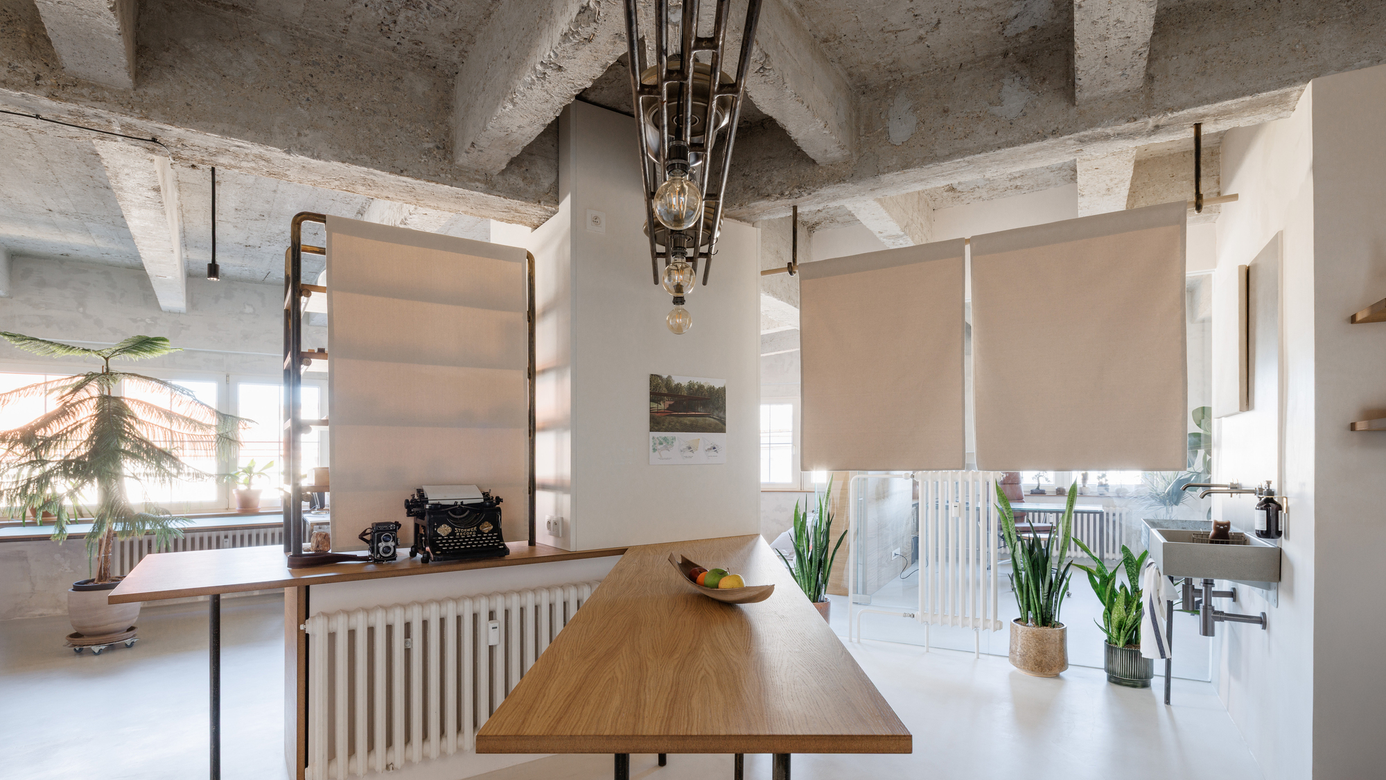 Apartment Conversion into a Creative Studio / alchitekt-41