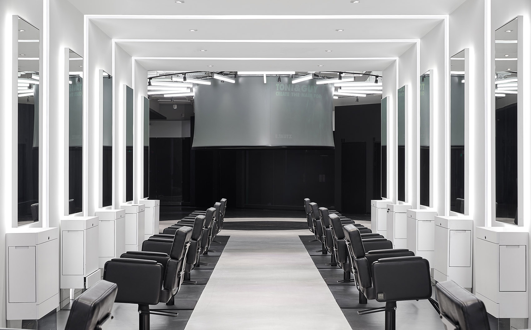 杭州TONI&GUY来福士广场店 / Studio 8-22