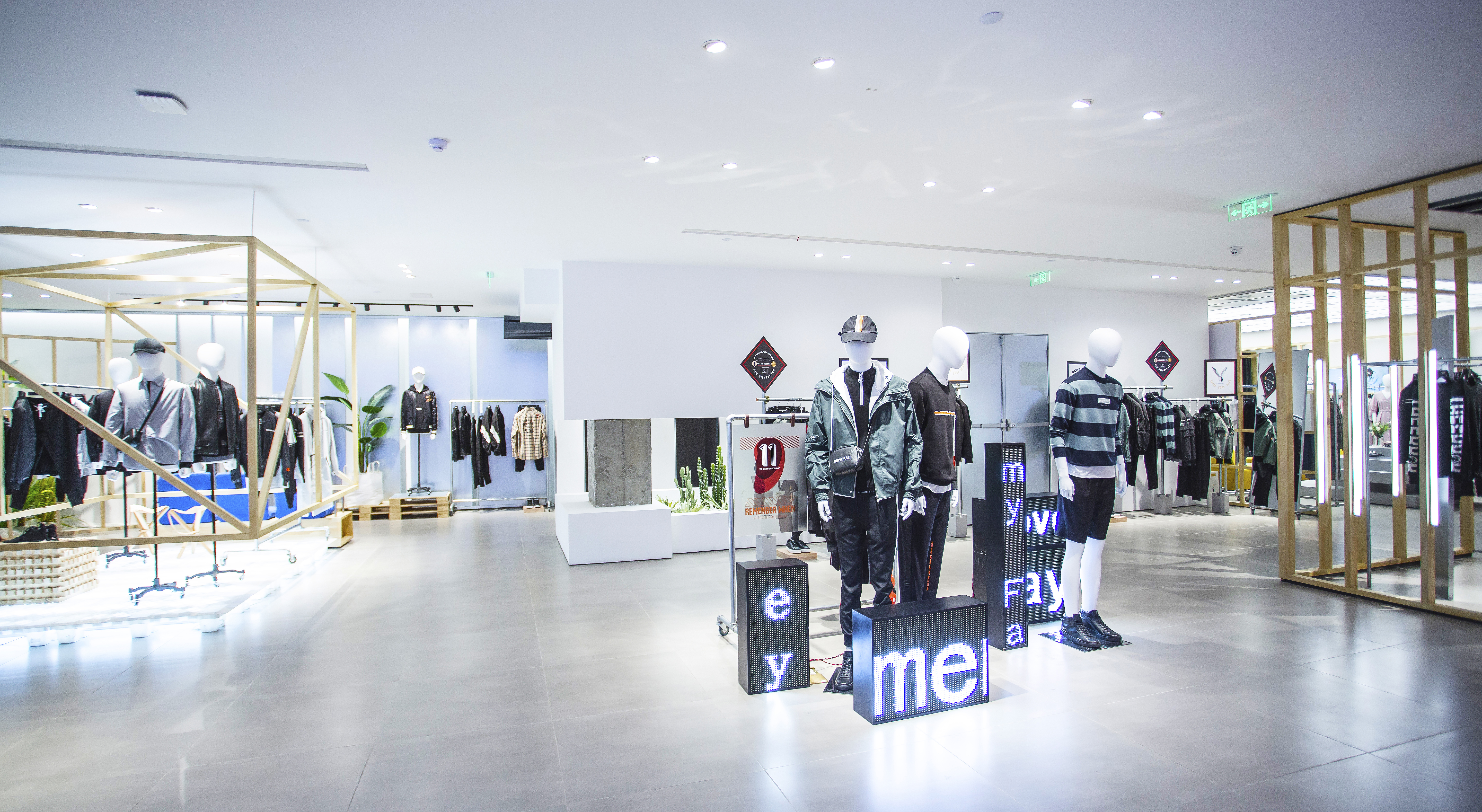 合肥繁华购物街的 CUCH 时尚空间-26