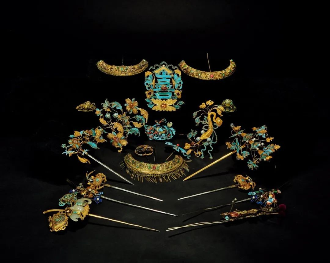 首饰与身体共舞，传统与时尚共鸣-23