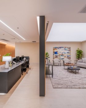 巴西圣保罗低调奢华律师事务所办公室丨LP+A Arquitetura
