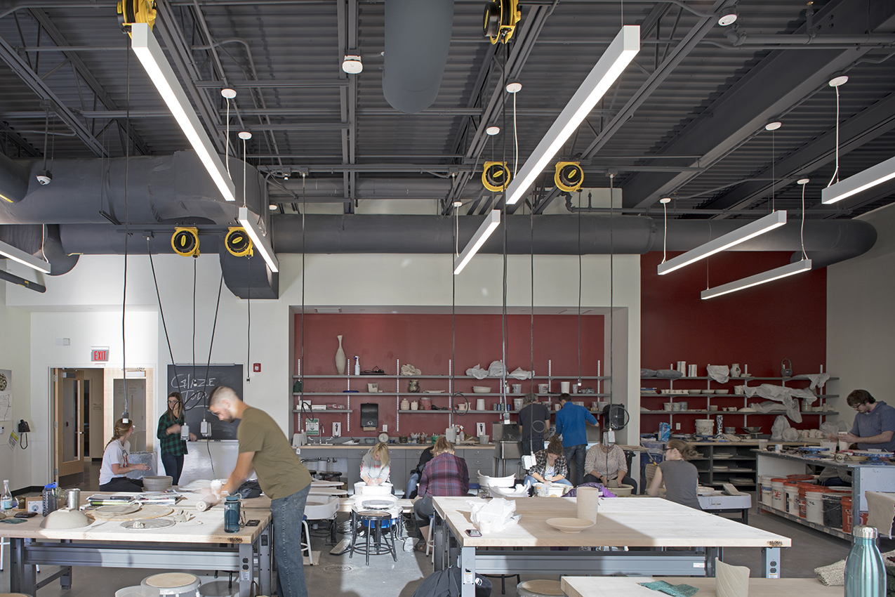 SLAM Collaborative 打造 Colby Sawyer 学院艺术中心-19