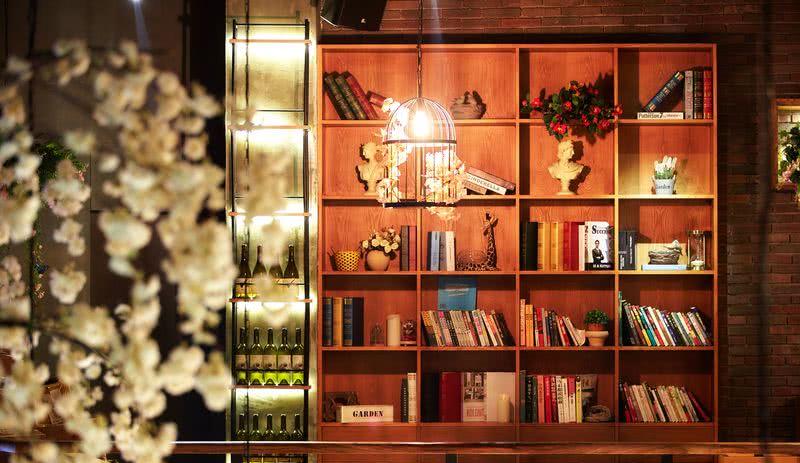 繁花里音乐餐吧-15