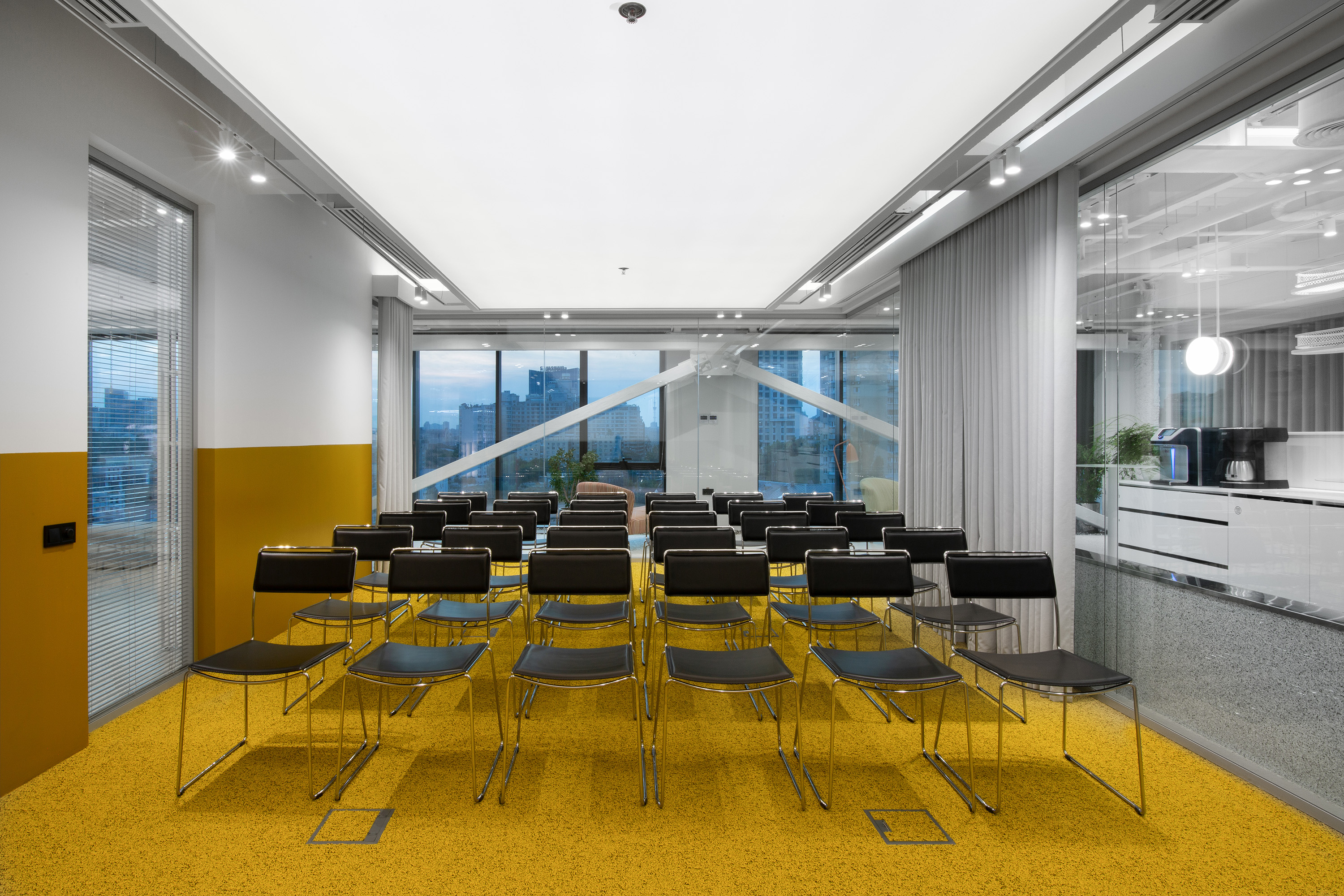 小队；班；小组丨乌克兰基辅丨Maksym Parokonnyi等多位建筑师-29