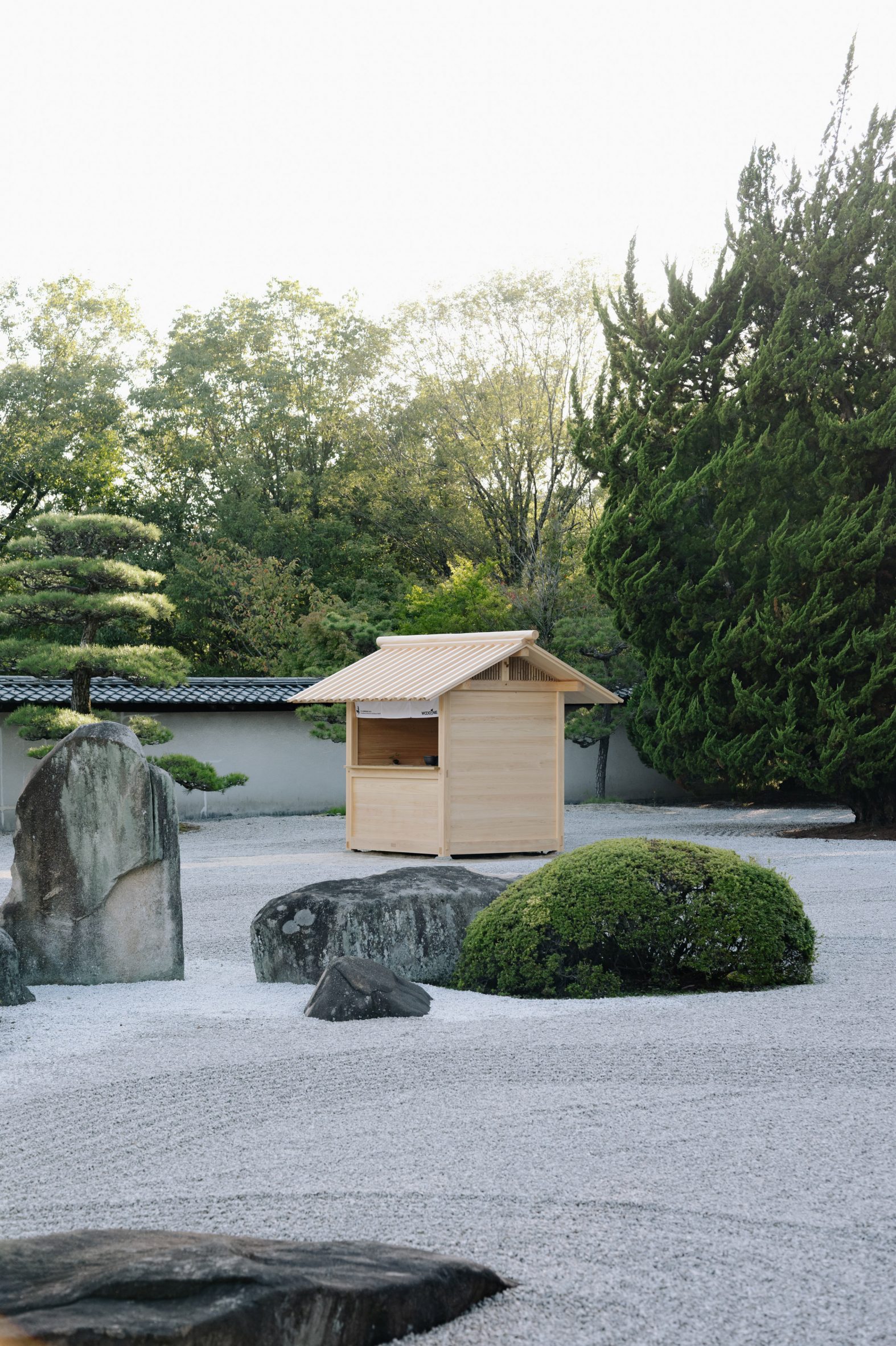 Junya Ishigami places cloud-like kiosk "on the verge of falling over" in Fukuyama-22