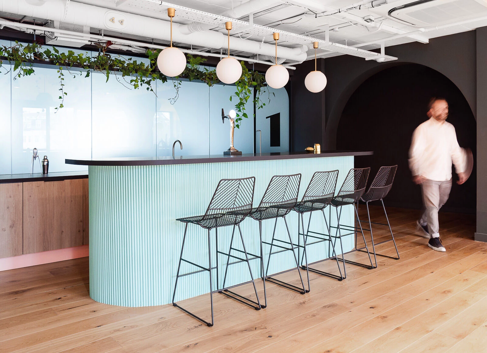 伦敦金融软件公司 Galatea 办公室的休闲空间设计-21