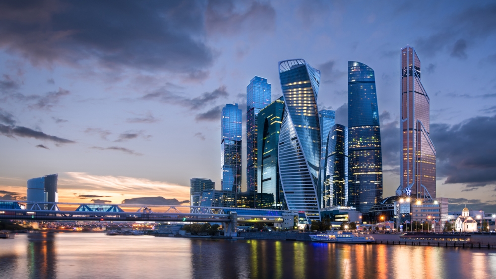 Top 20 Skylines Around the World-5