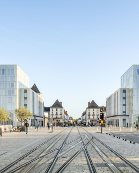 Porte de Loire 项目丨法国丨Arte Charpentier