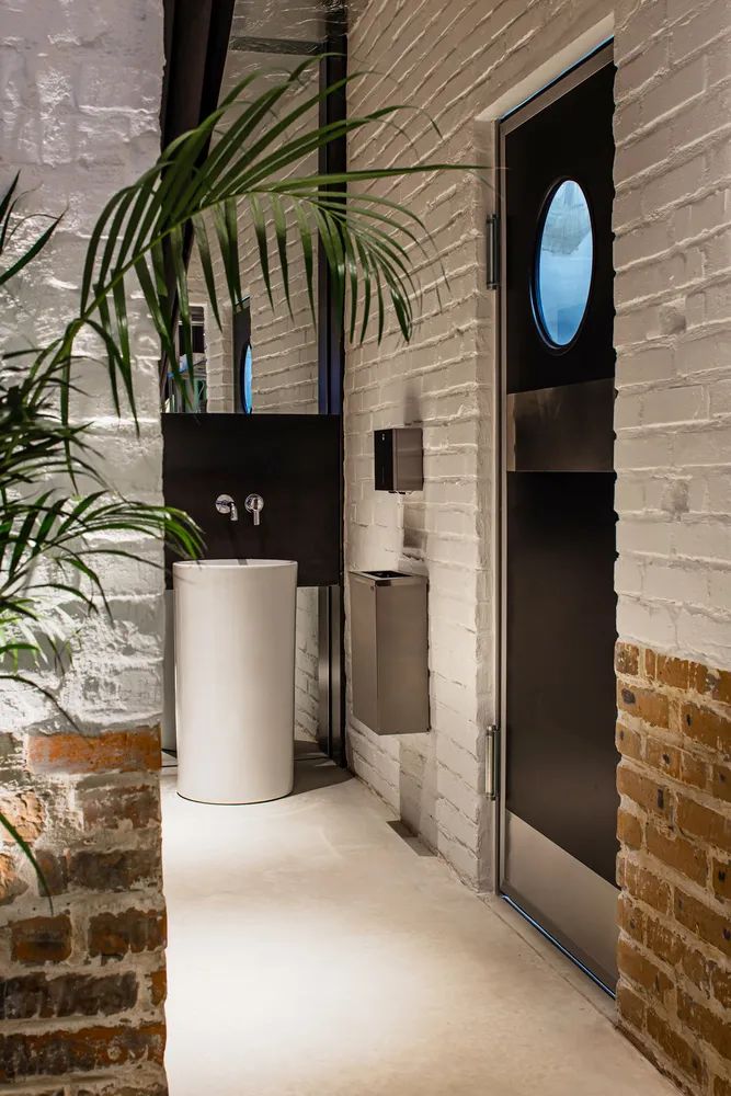 乌克兰萨鲁特咖啡吧-40