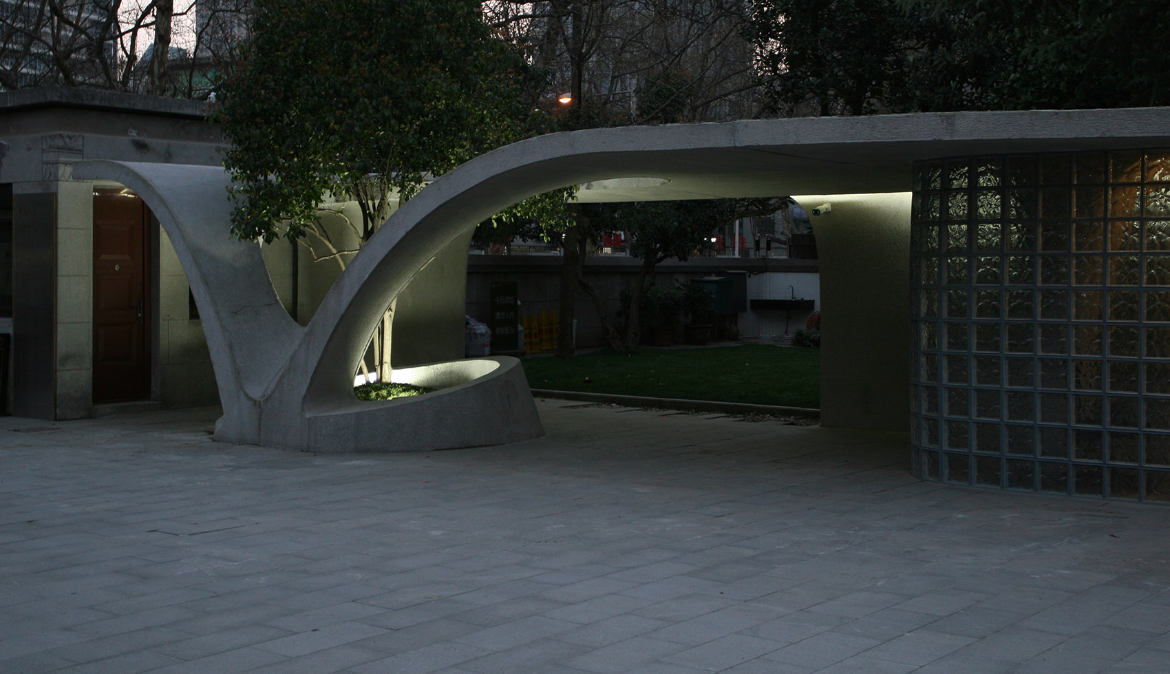 桂·花器,江苏省美术馆老馆(原国立美术陈列馆)安检亭 / 东南大学风土建筑工作室-42