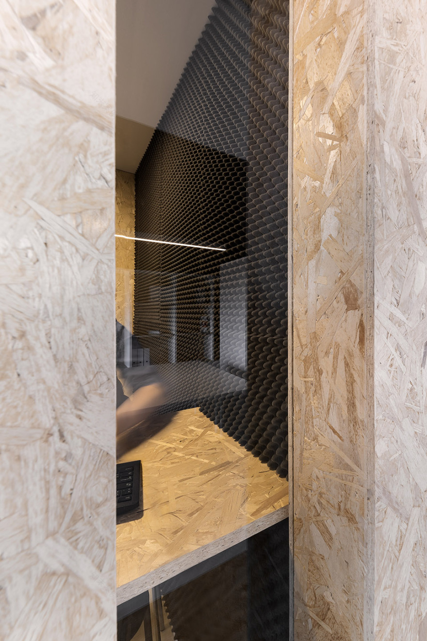 Sra. Emilia广告公司办公室,西班牙 / Erbalunga estudio-44