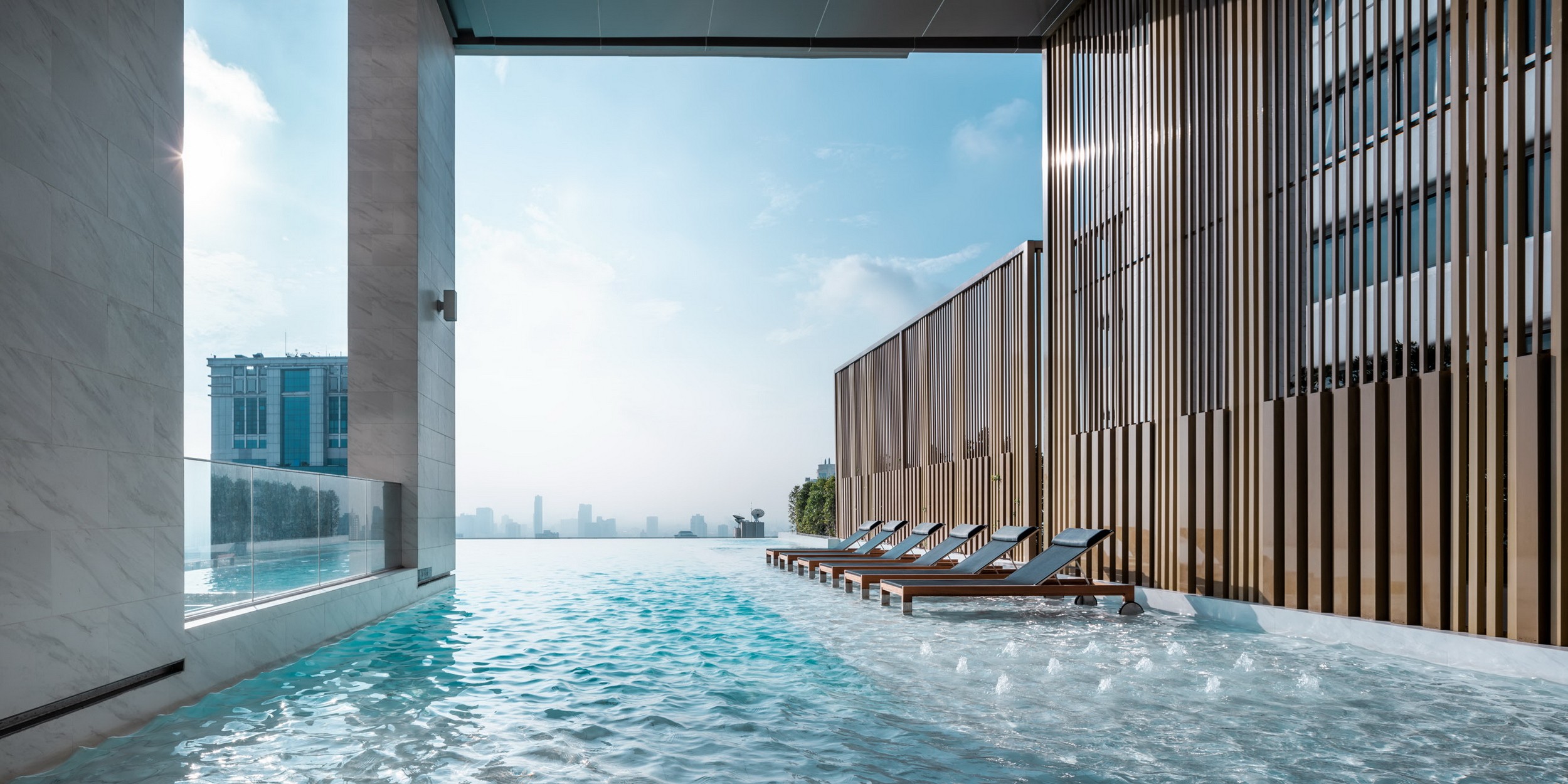 曼谷 ESSE ASOKE 公寓,现代景观建筑典范-24