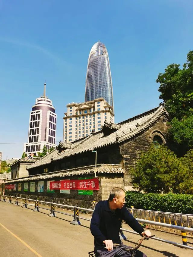 济南绿地中心丨美国SOM建筑事务所-6