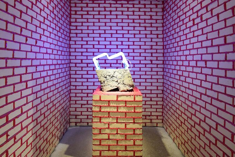 首尔 100 平时尚品牌展示空间，打造感官氛围-7