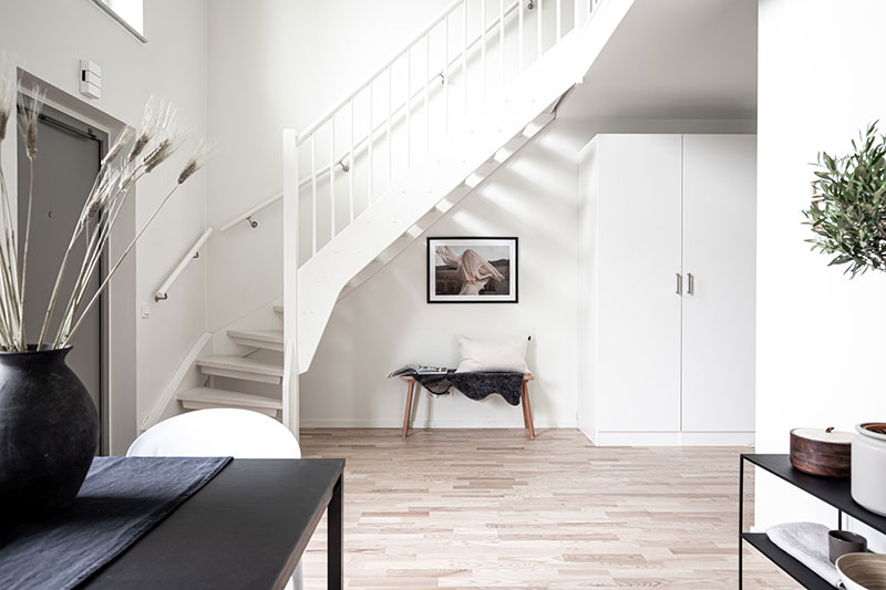 瑞典 Gothenburg 小公寓的创意设计 | 51 平米带阁楼客厅-18