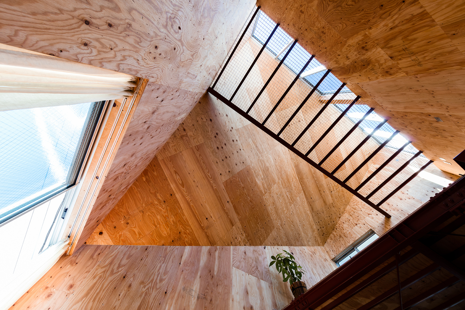 灵活宜居的日本小户型住宅-55