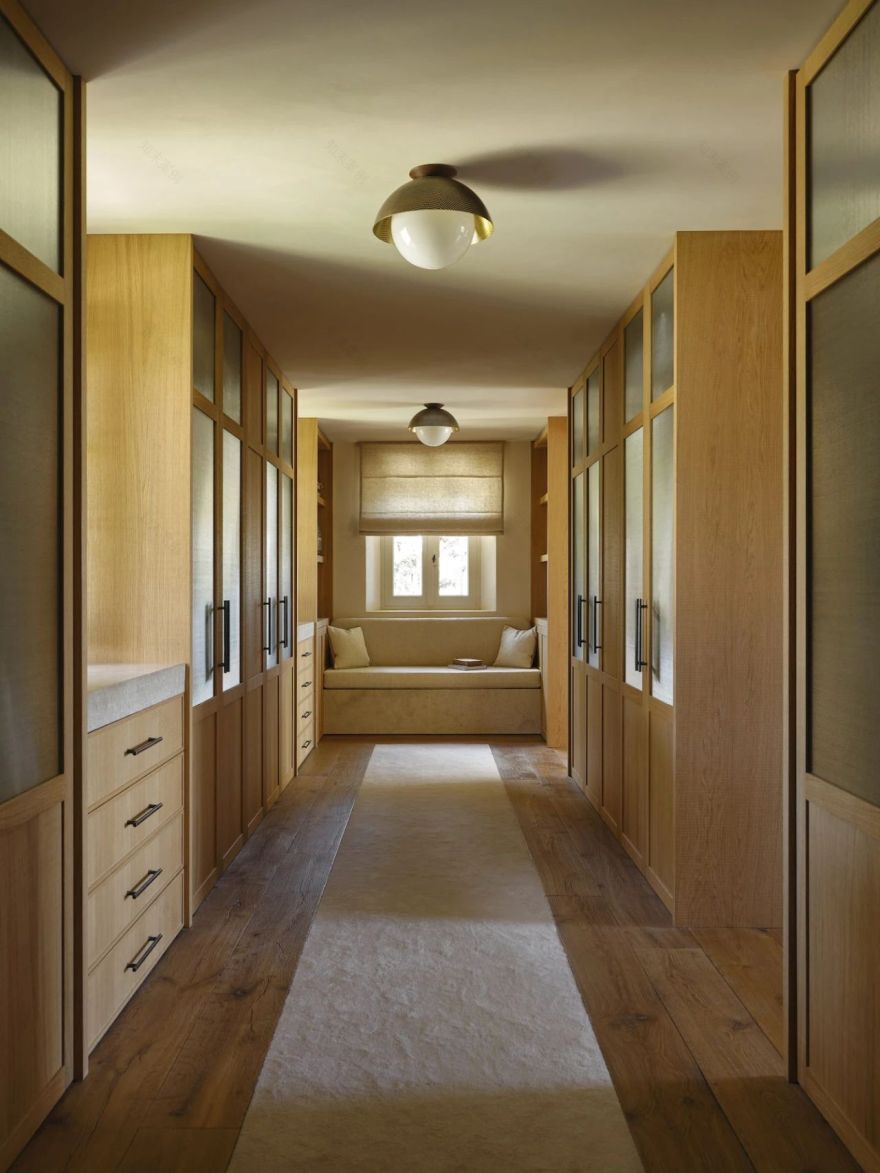 法国南部山间别墅Les Jours Heureu·丨Caprini Pellerin建筑事务所-44