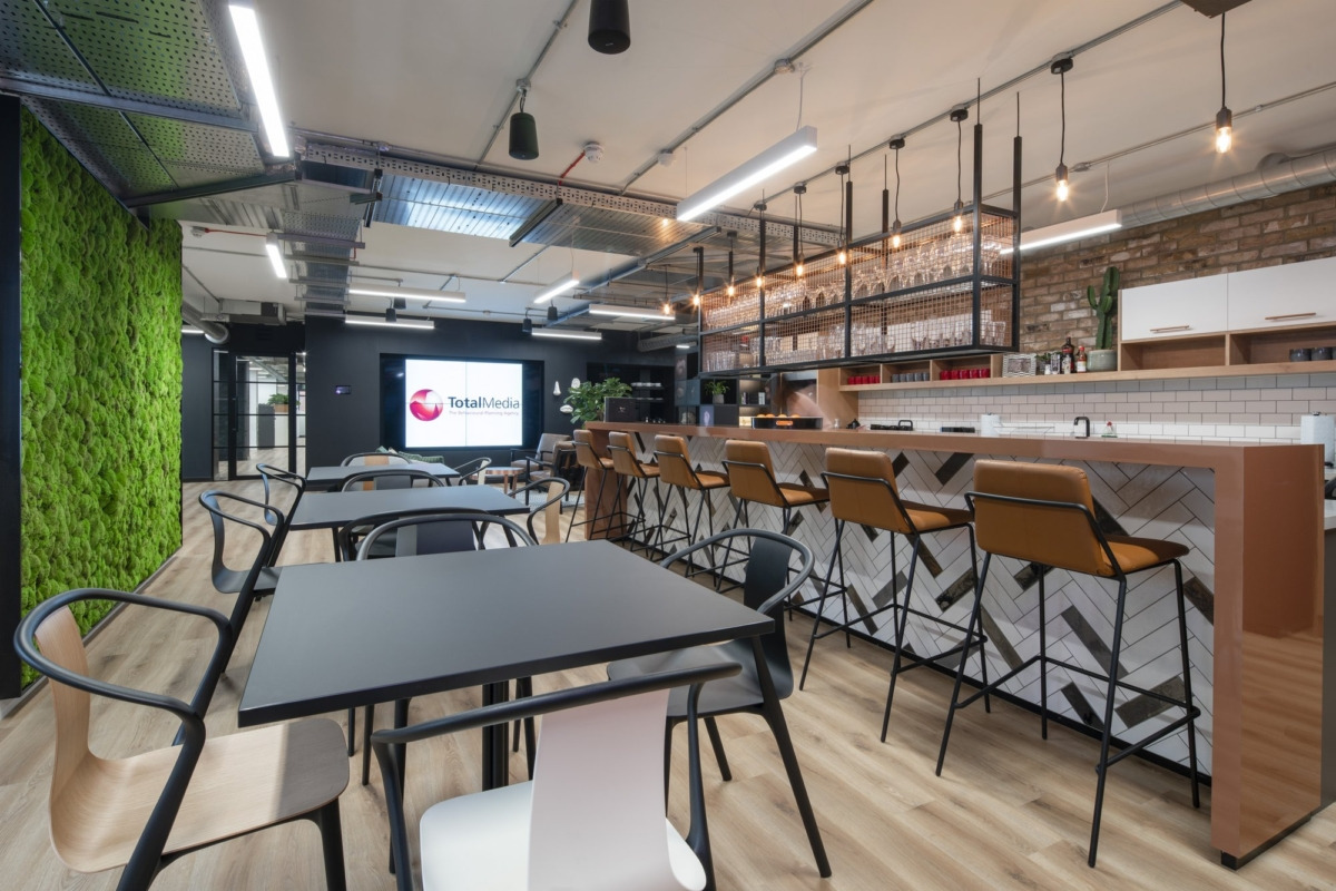 伦敦 Total Media 办公室 | 创意无限，智慧办公-9
