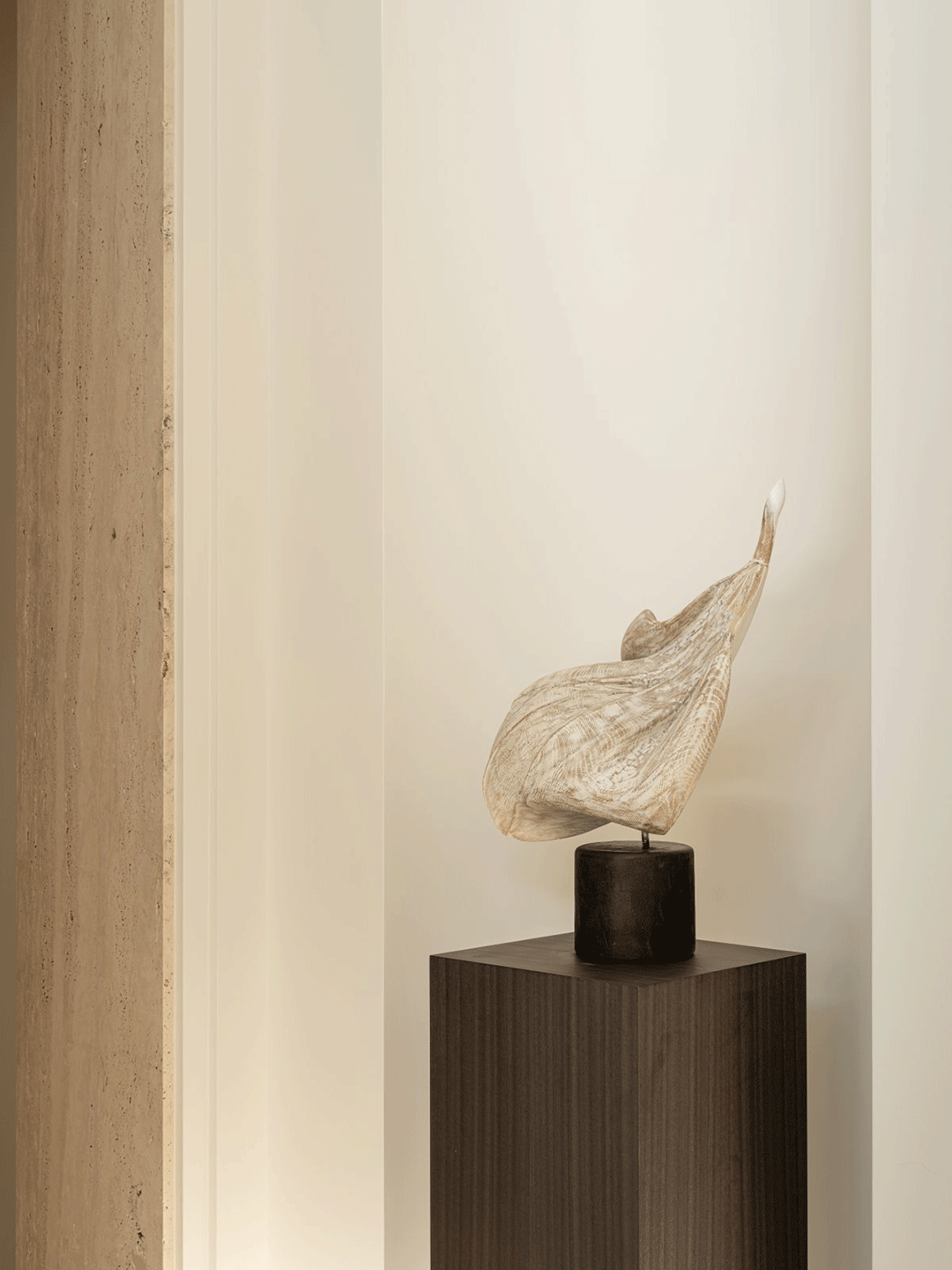 500㎡现代主义别墅，温柔中性色的质感家-20