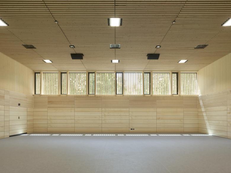 比伯拉赫河畔马里体育馆丨德国-34