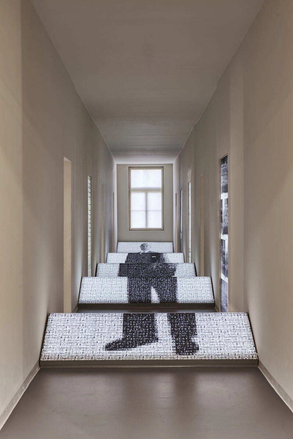 德国斯图加特“银酒店”纪念馆-14