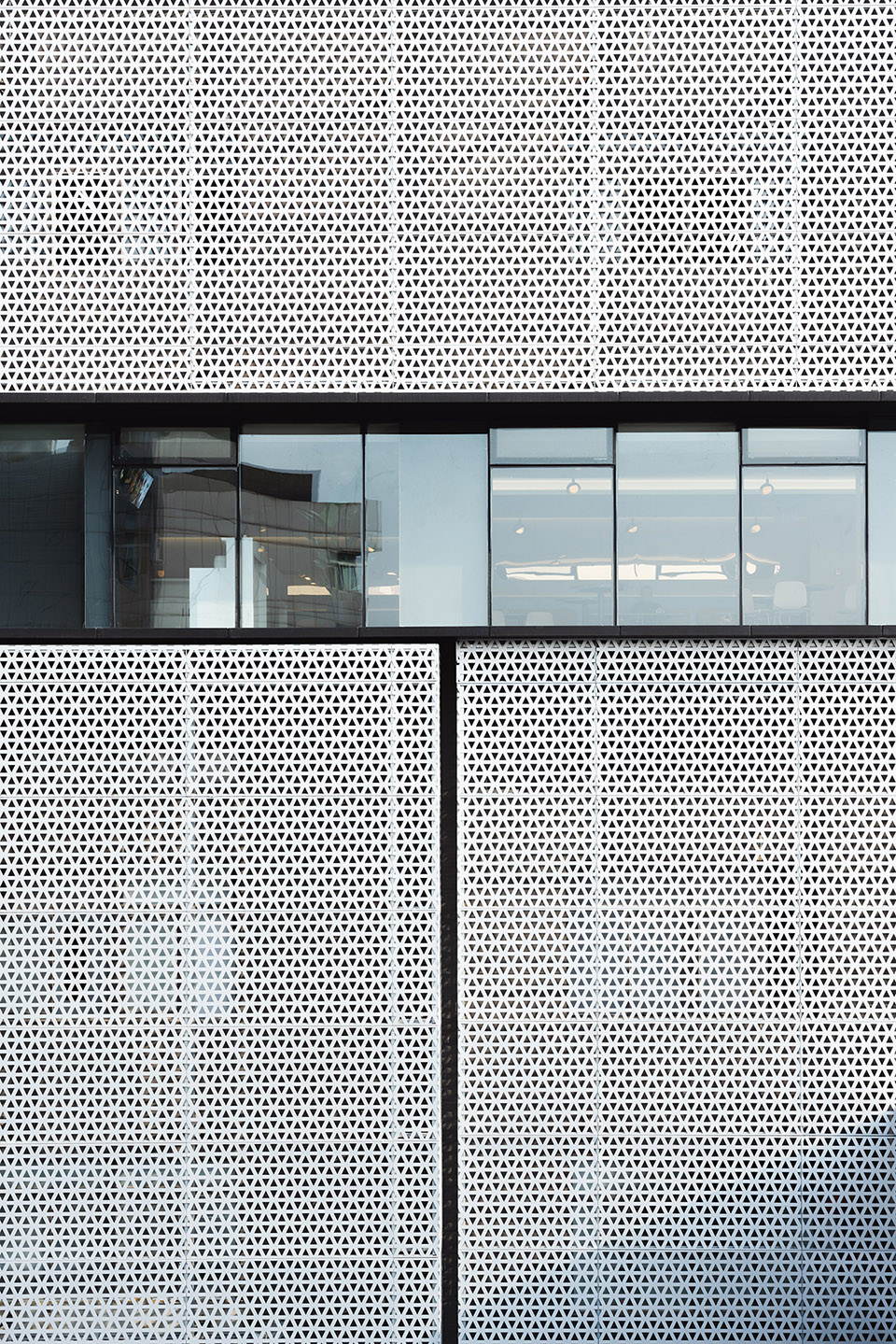 成都BMW宝马体验中心丨中国成都丨ARCHIHOPE朱海博建筑事务所-17