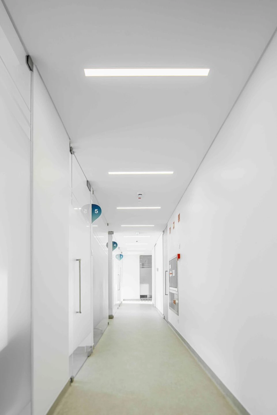 Nations 公园牙科诊所丨葡萄牙里斯本丨Sabrab Sa-21