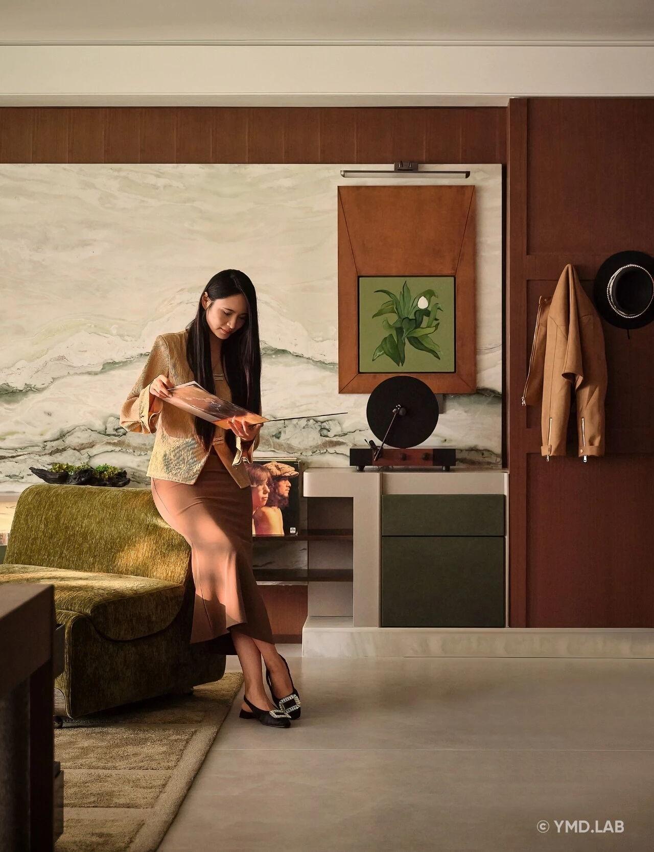 岳蒙设计 · 静默的诗意  在中古风的家里找到治愈感-14