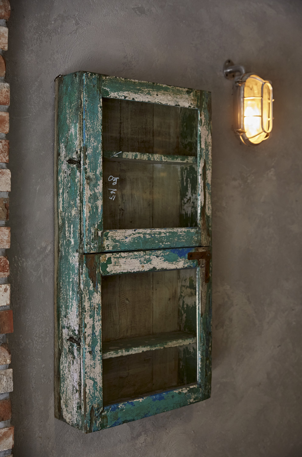 "现代简约餐厅设计 - 8 平米小空间的完美利用"-15