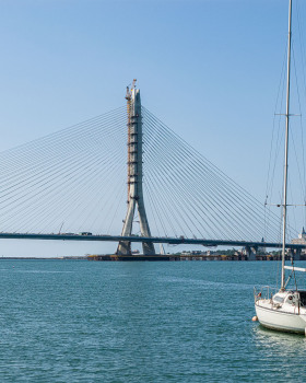淡江大桥丨中国海口丨Zaha Hadid Architects