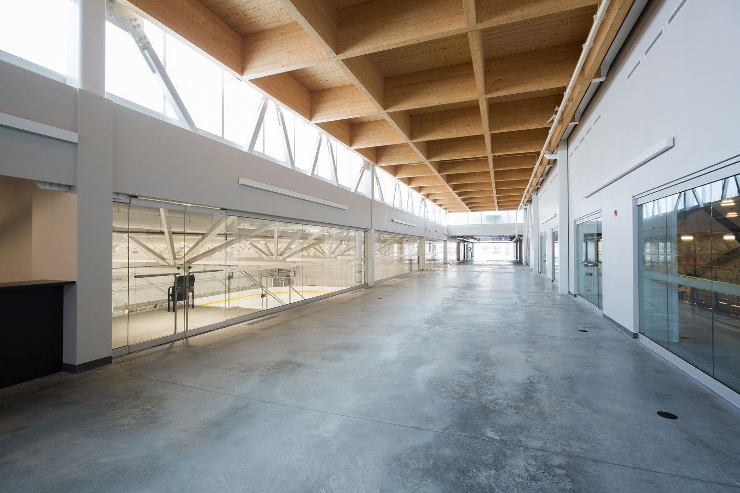 加拿大凡尔登礼堂丨FABG-24