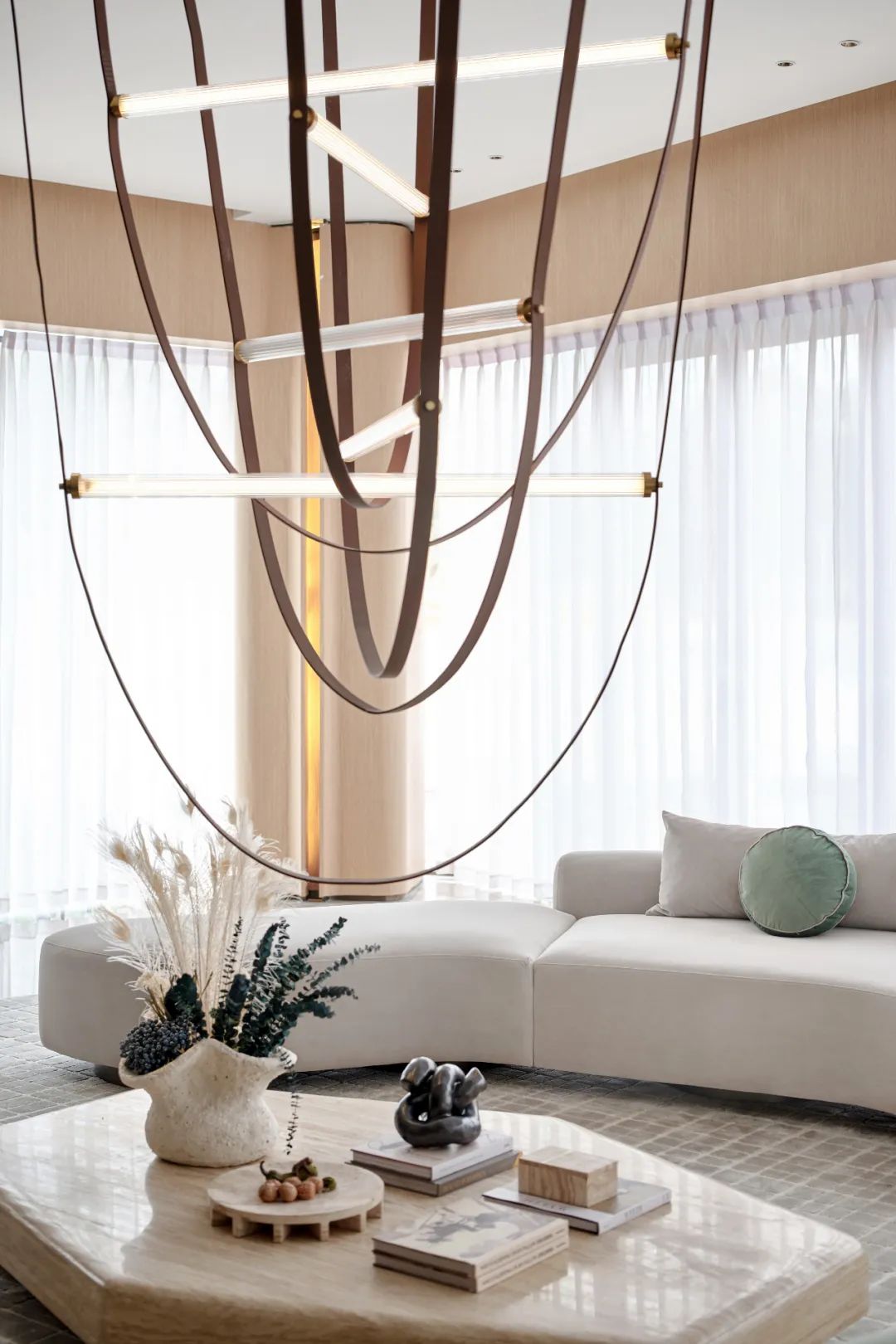 苏州美的阅湖山体验中心——自然诗意的现代空间-81