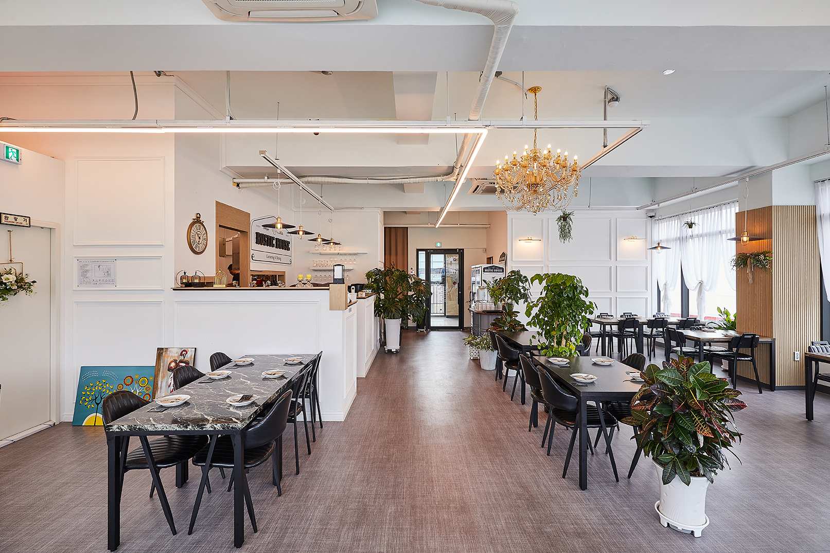 意大利餐厅的设计魅力 | 简约而优雅-4