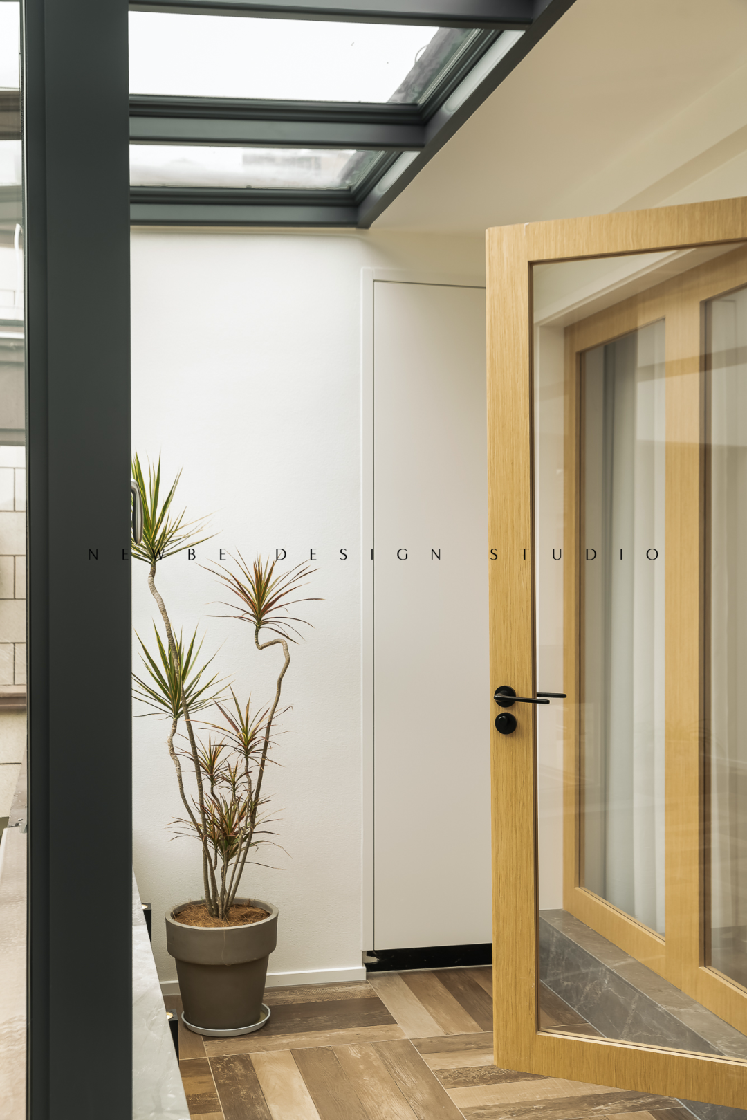 云屿 280㎡顶复的创新探索丨刘芸,张茜-49