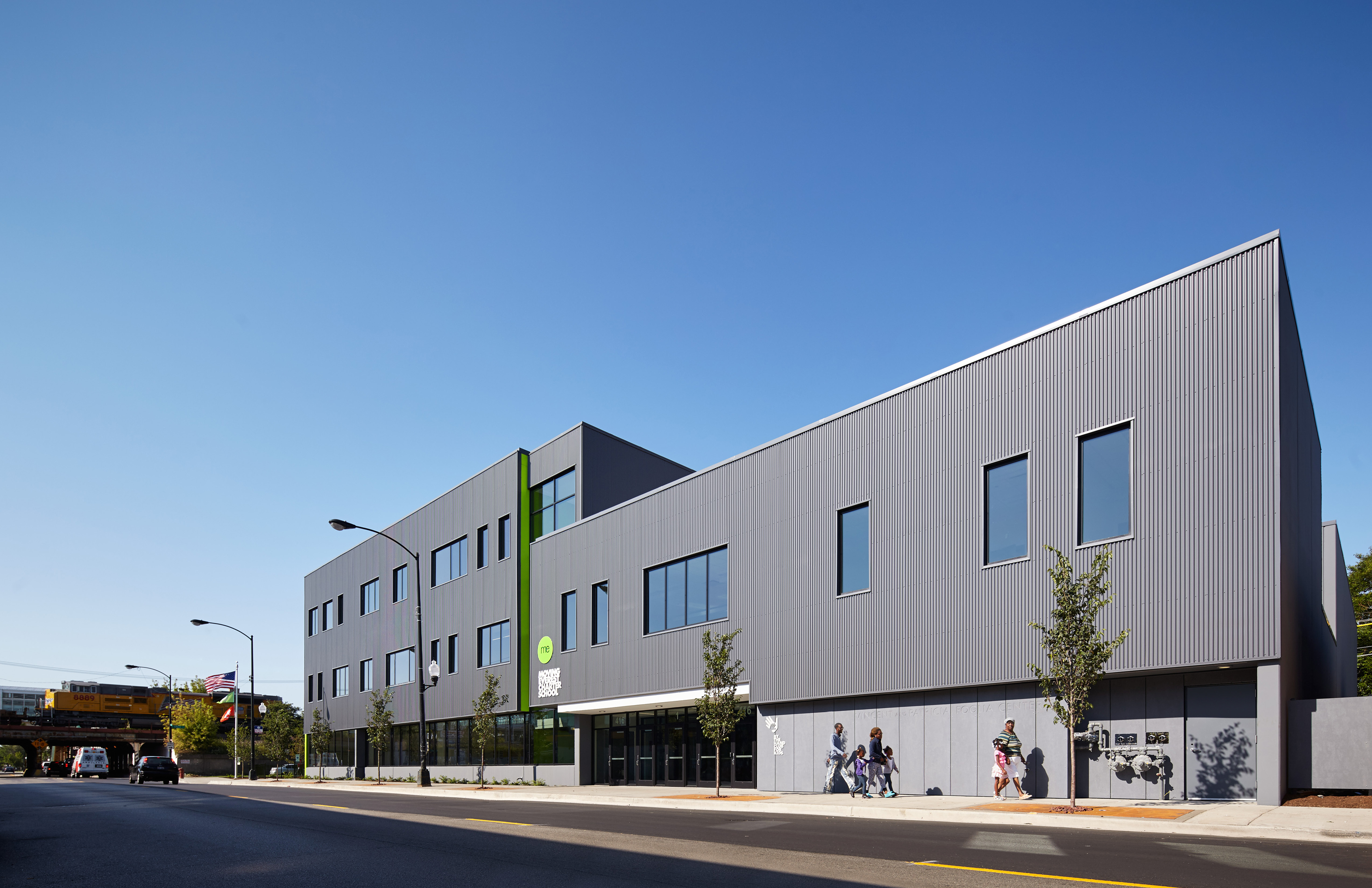 移动珠穆朗玛峰特许学校-8