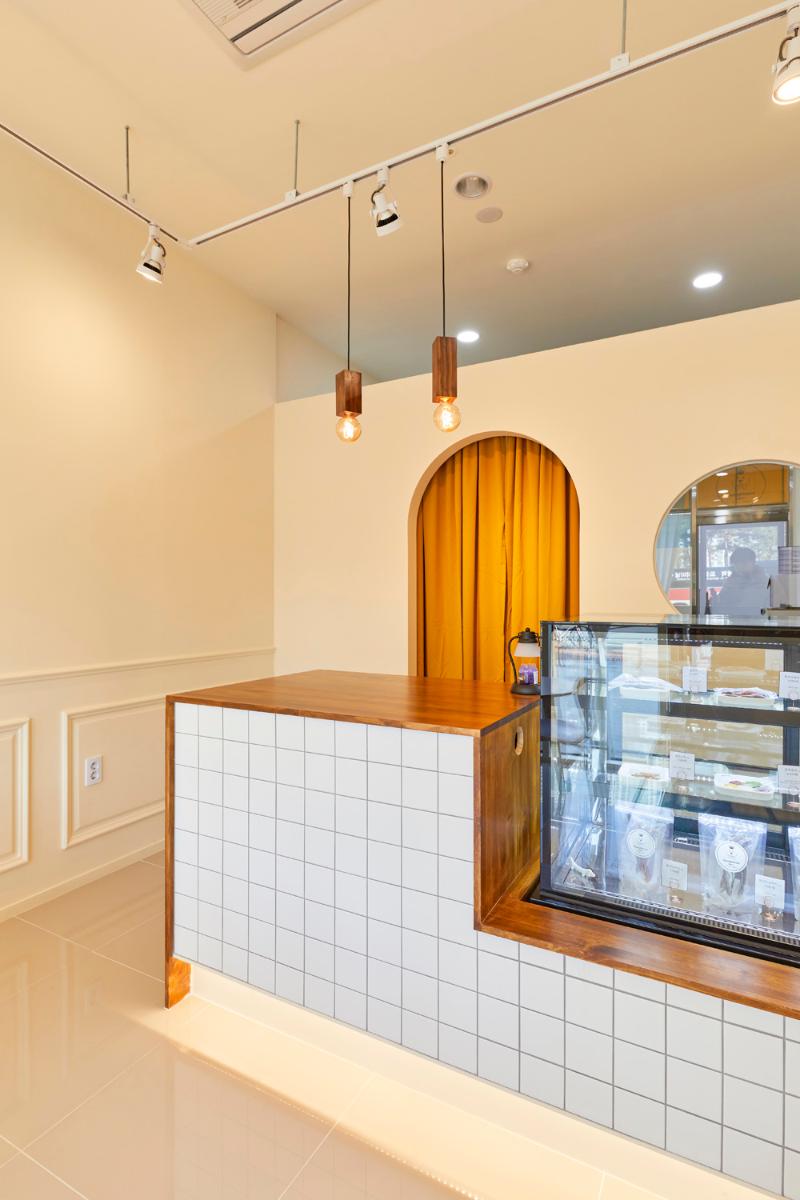 十平米创意餐厅，韩式温馨空间-5