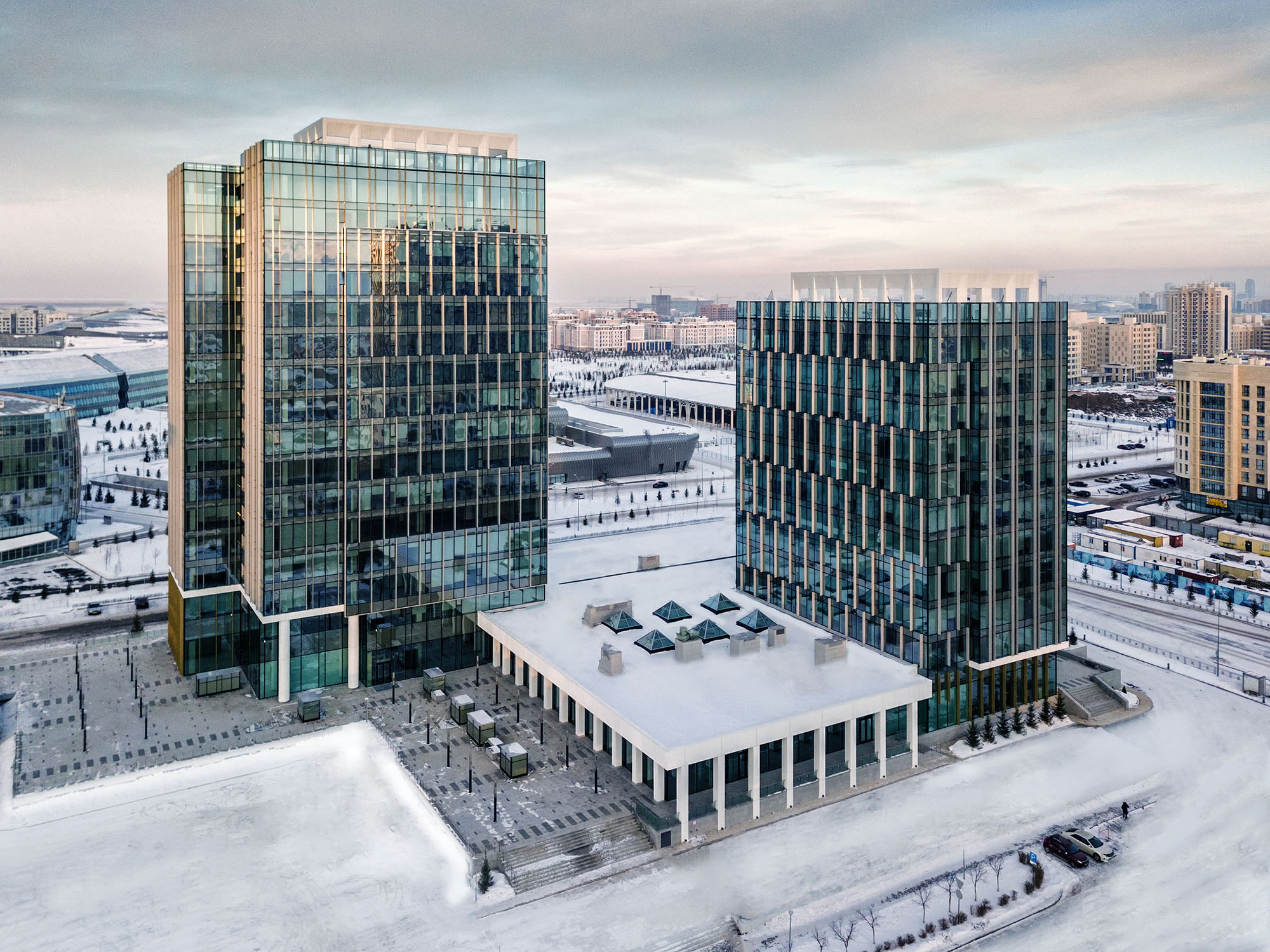 努尔苏丹的现代艺术商务中心·Aura-16