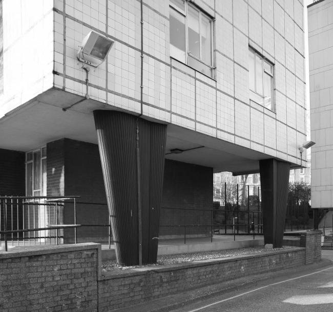 霍尔菲尔德小区(Hallfield Estate)丨英国伦敦丨“泰克顿”建筑事务所(伯特霍尔德·吕贝金等),丹尼斯·拉斯登等-30