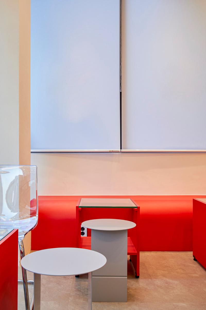 红色点睛，11 坪个性猫咖空间-8