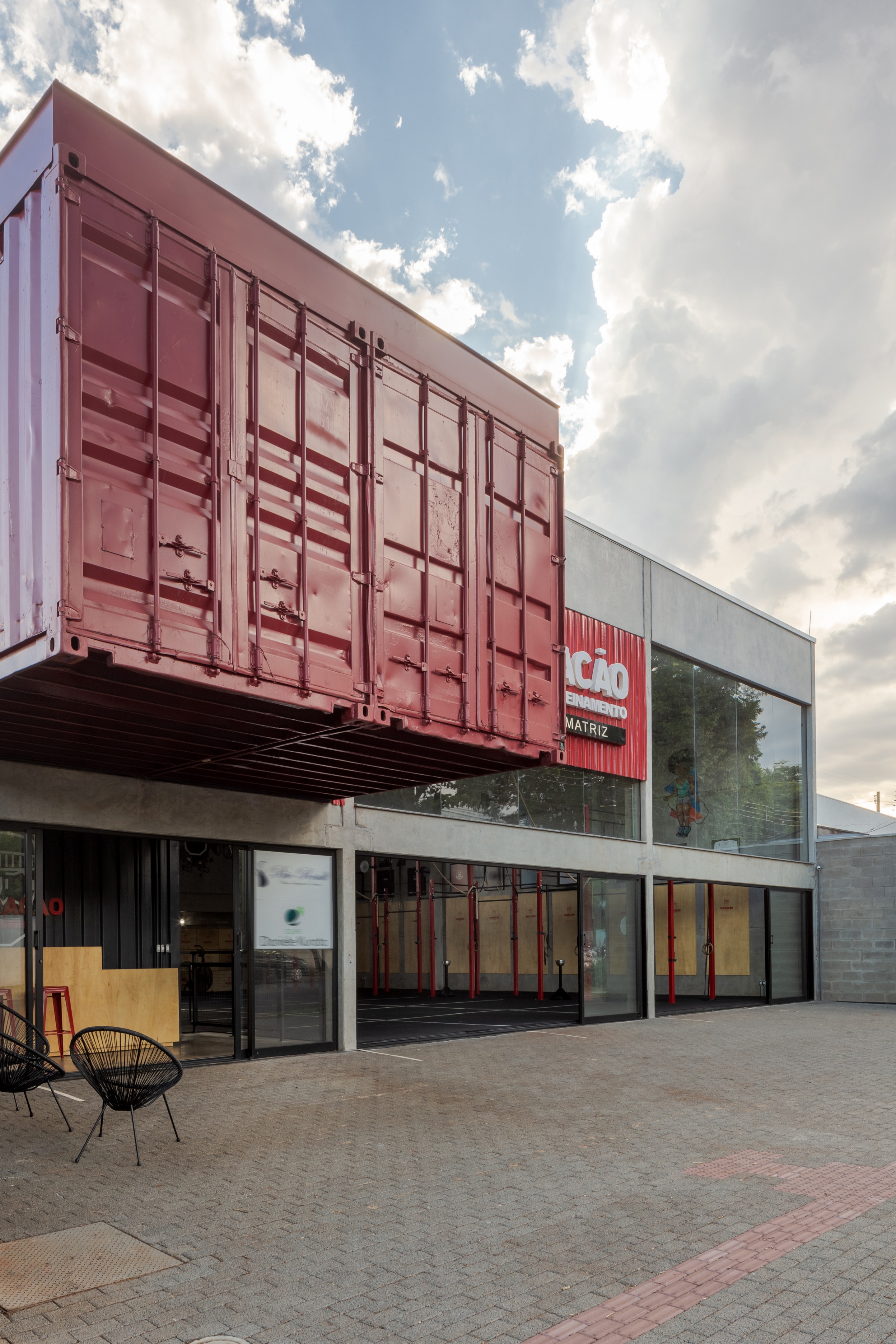 Crossfit Barracão 集装箱健身房设计-15